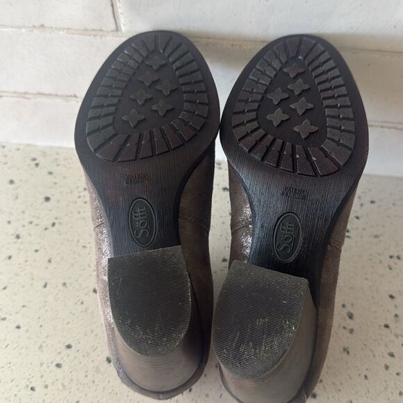 Sofft Pewter Metallic Suede Leather Ankle Boots Block Heel Women’s Size 7.5M EUC - Picture 8 of 12